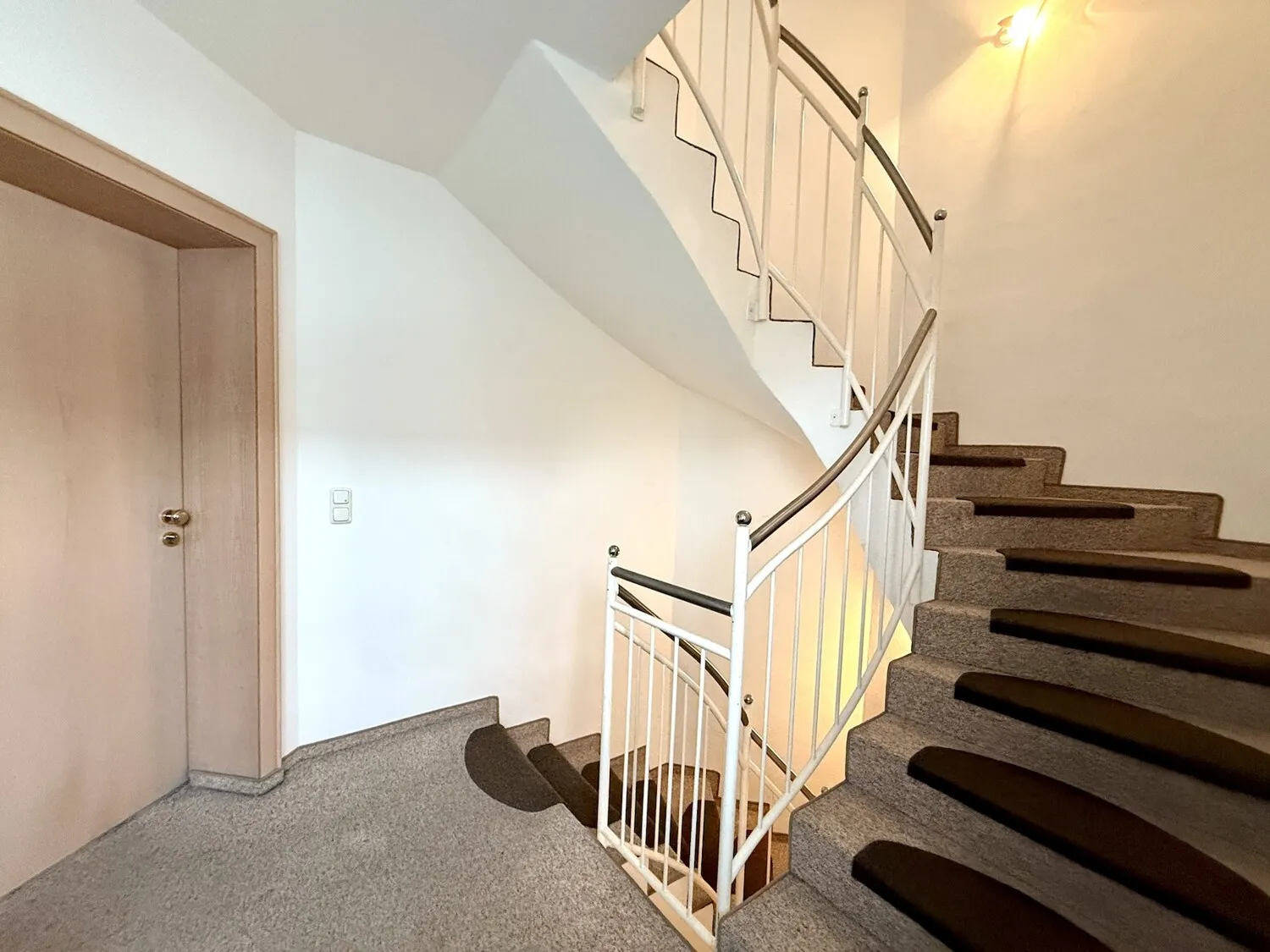 gepflegtes Mehfamilienhaus