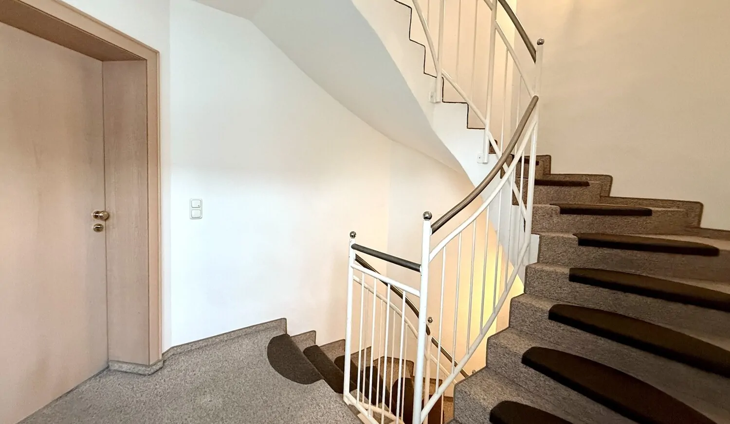 gepflegtes Mehfamilienhaus