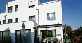 von_poll_real_estate_property_25119038_image_1