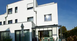 von_poll_real_estate_property_25119038_image_1