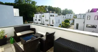 von_poll_real_estate_property_25119038_image_24