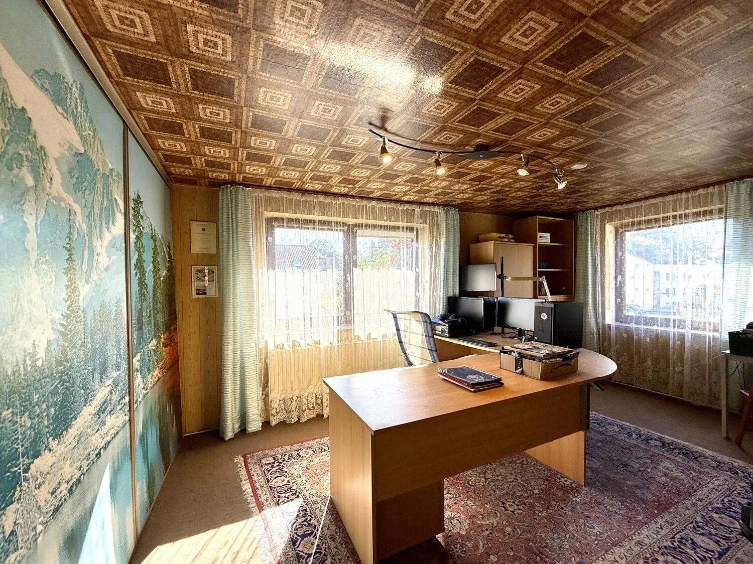 Kinder-Arbeitszimmer 1. OG