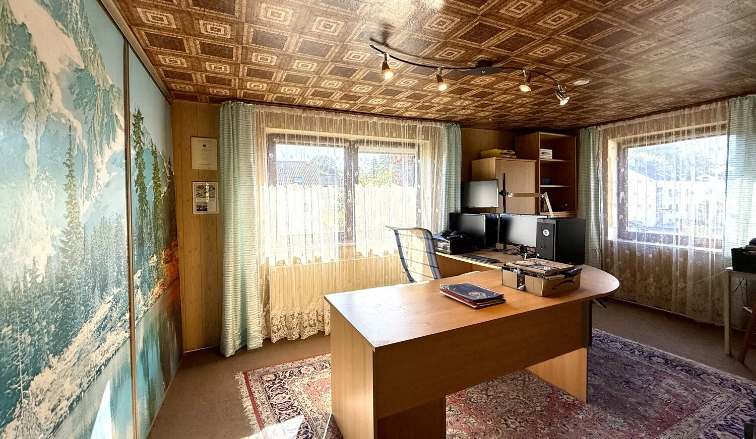 Kinder-Arbeitszimmer 1. OG