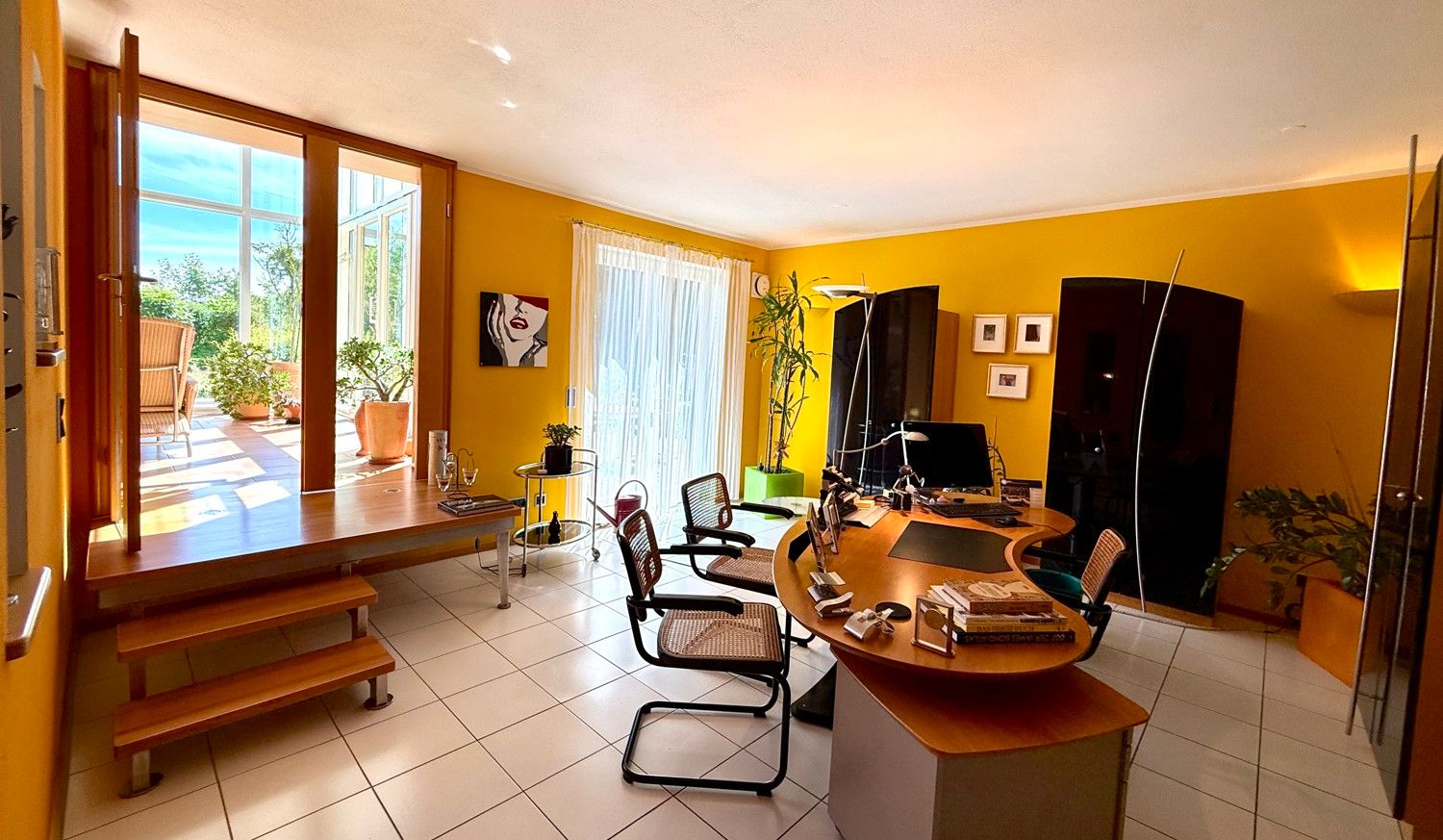 Arbeitszimmer UG