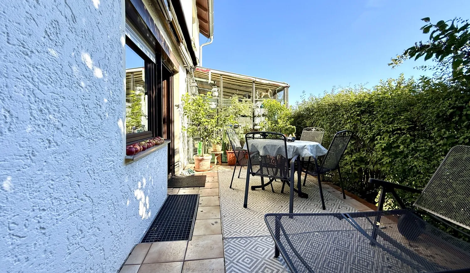 Zugang von Garten zur Terrasse