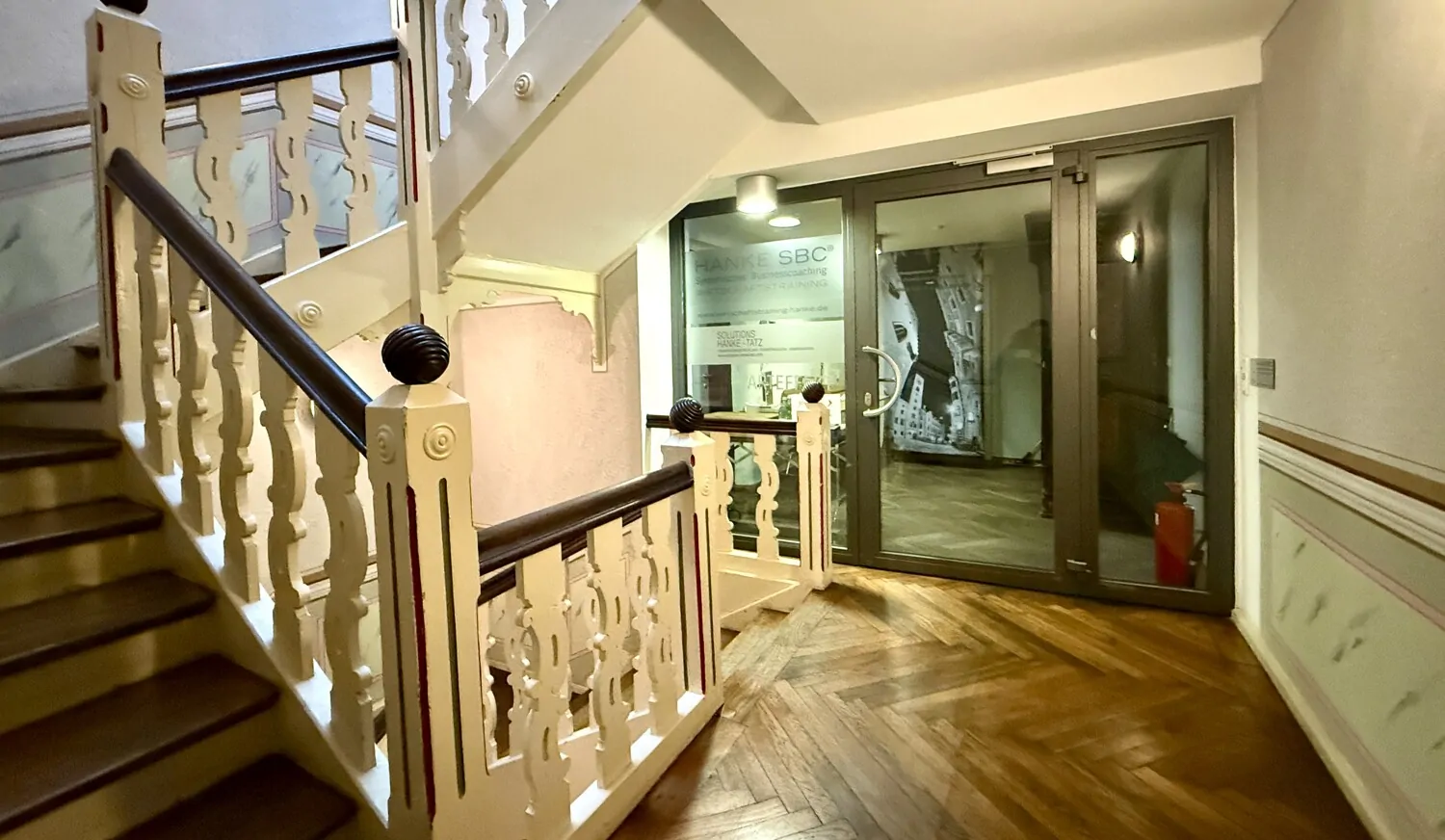 Büroeingang 1. Obergeschoss