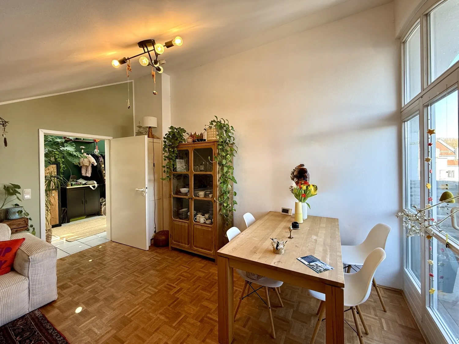 großer Wohn-Essbereich