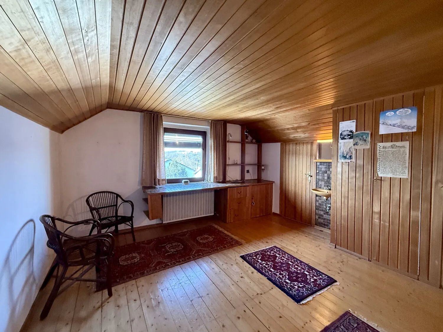 Homeoffice - Kinderzimmer Dachgeschoss