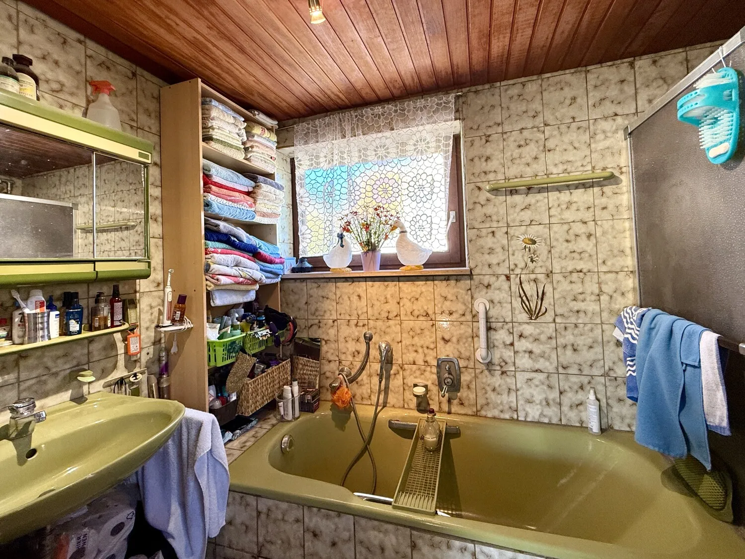 Badezimmer 1. OG