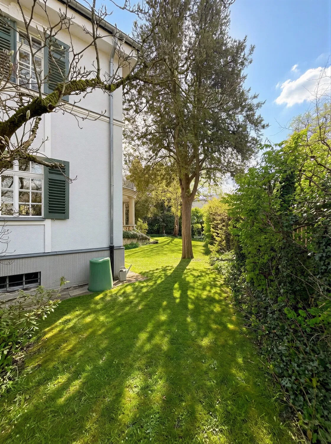 romantischer Gartenbereich