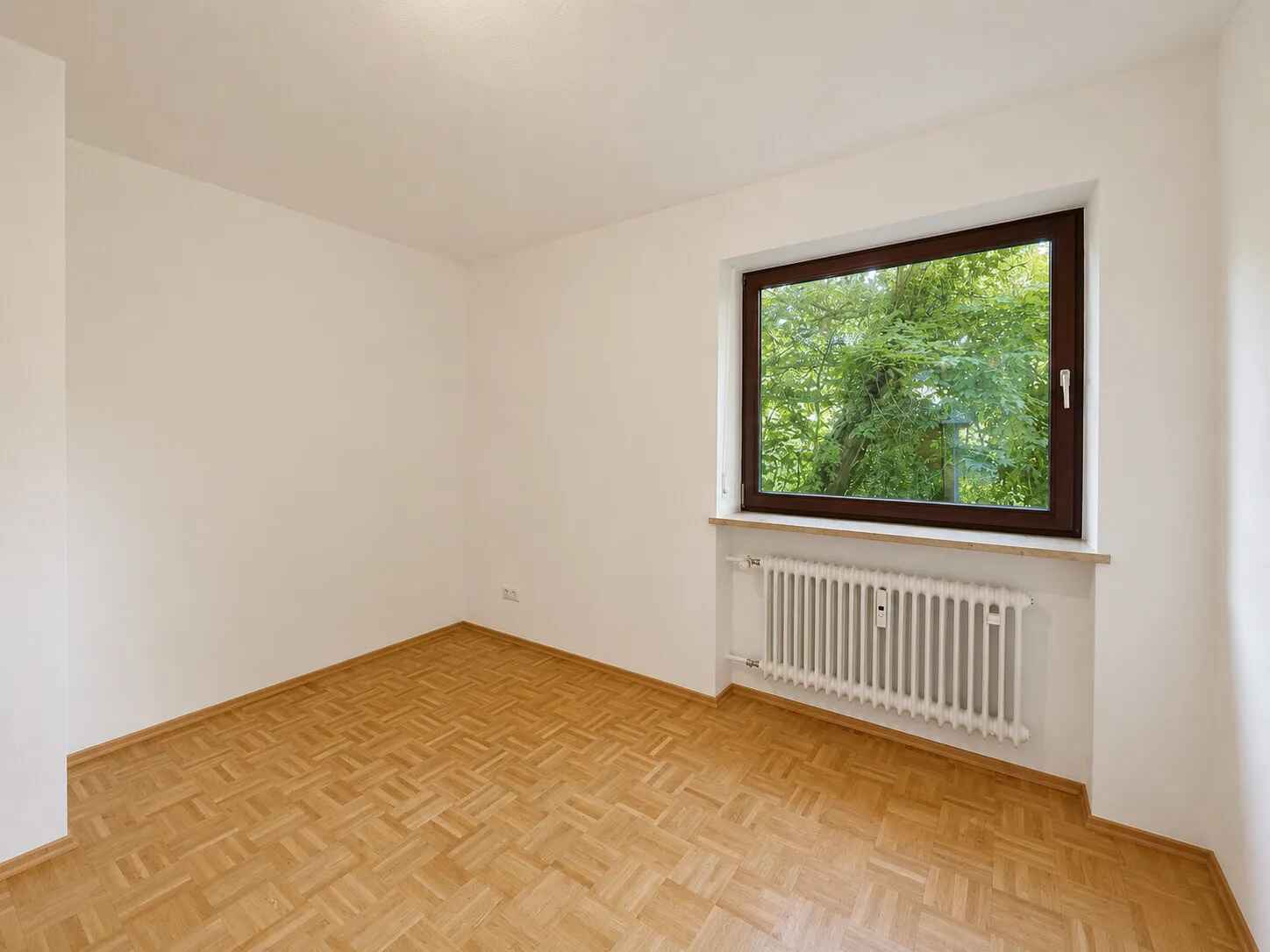 Flexibles Zimmer für Arbeiten, Gäste oder Kind