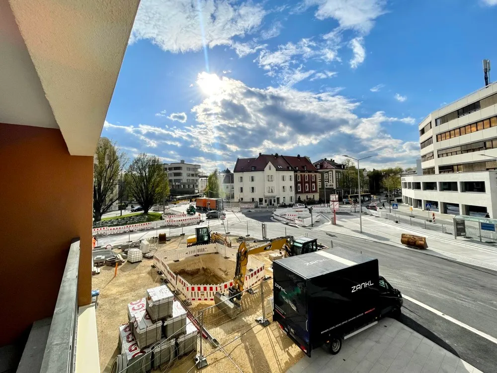 sonnige Aussichten auf dem Stobäusplatz
