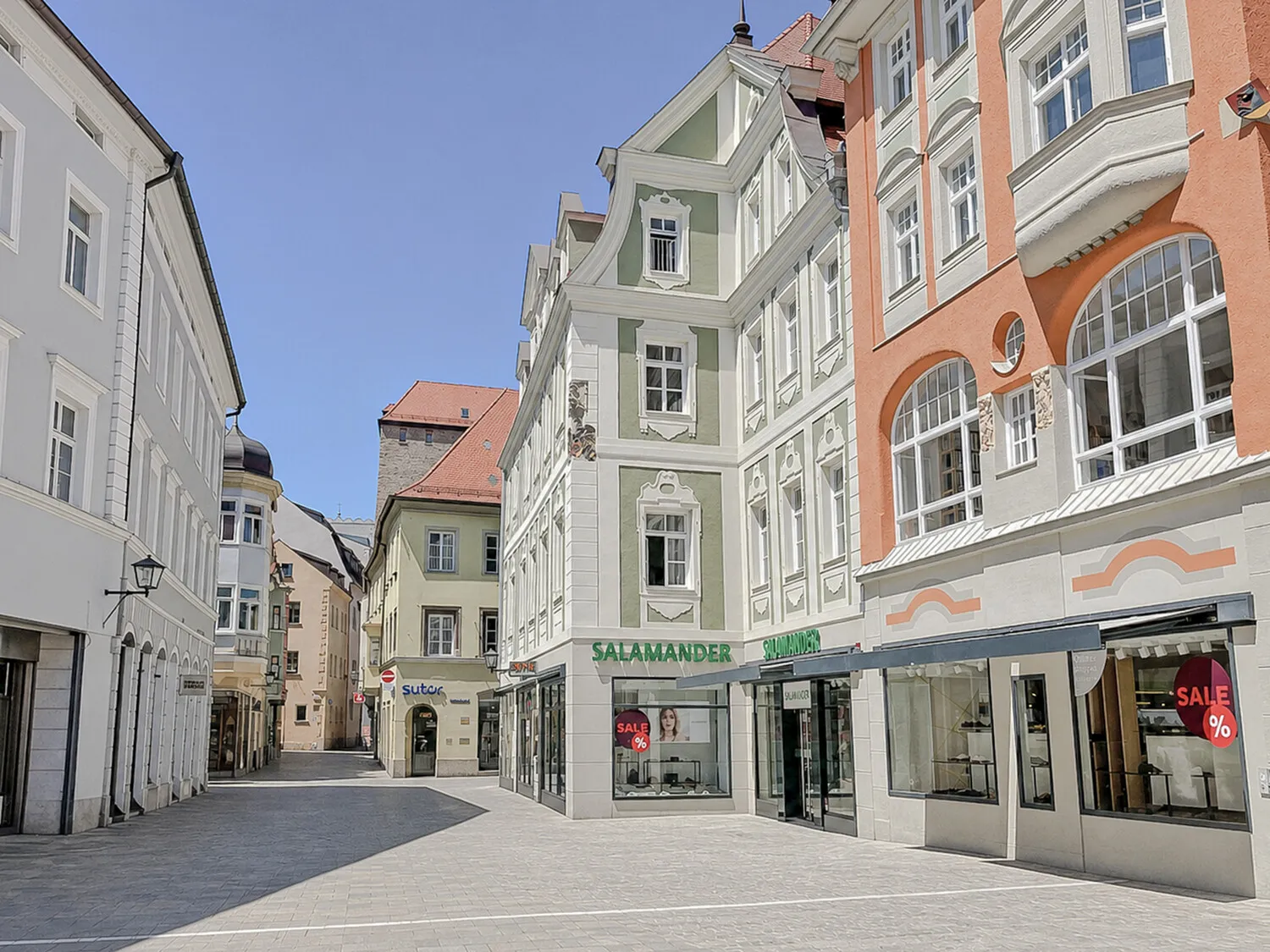 Nur wenige Schritte vom Neupfarrplatz entfernt (Passanten mit KI entfernt)