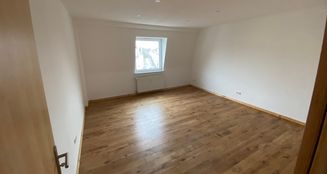 von_poll_real_estate_property_24070004-3.OGr_image_7