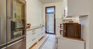 von_poll_real_estate_property_24070026K_image_15