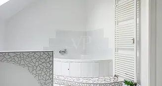 von_poll_real_estate_property_24070026K_image_29