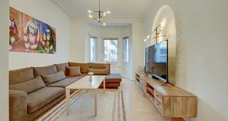 von_poll_real_estate_property_24070026K_image_13