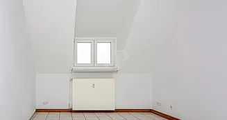 von_poll_real_estate_property_24070026K_image_27