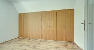 von_poll_real_estate_property_24070019_image_23