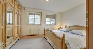 von_poll_real_estate_property_24070025_image_17