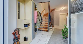 von_poll_real_estate_property_25070002_image_24