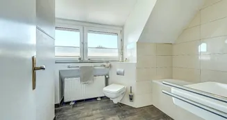 von_poll_real_estate_property_25070010_image_19