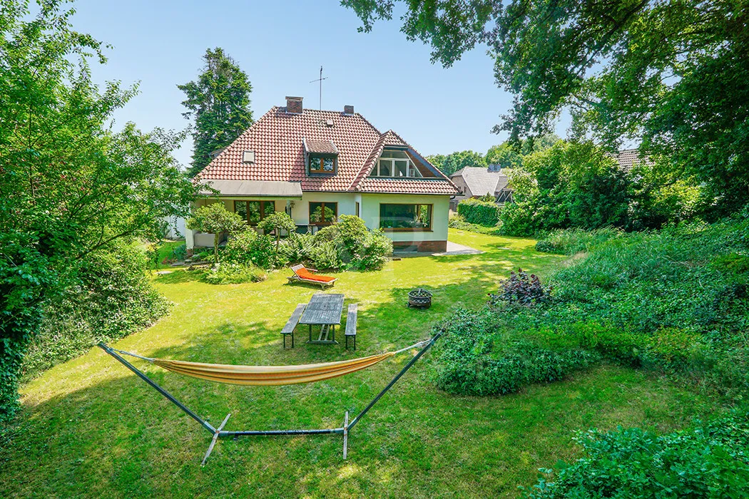 Dream house with green views in the heart of Du-Baerl