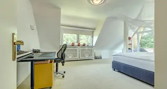 von_poll_real_estate_property_25070010_image_24