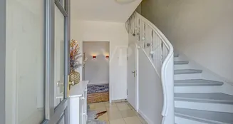 von_poll_real_estate_property_25070010_image_2