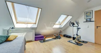 von_poll_real_estate_property_25070013_image_24