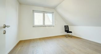 von_poll_real_estate_property_25070008_image_24