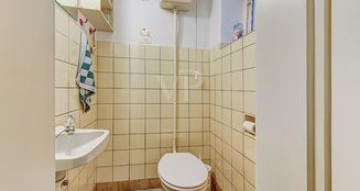 von_poll_real_estate_property_25070007K_image_6