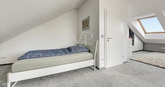von_poll_real_estate_property_25070009_image_26