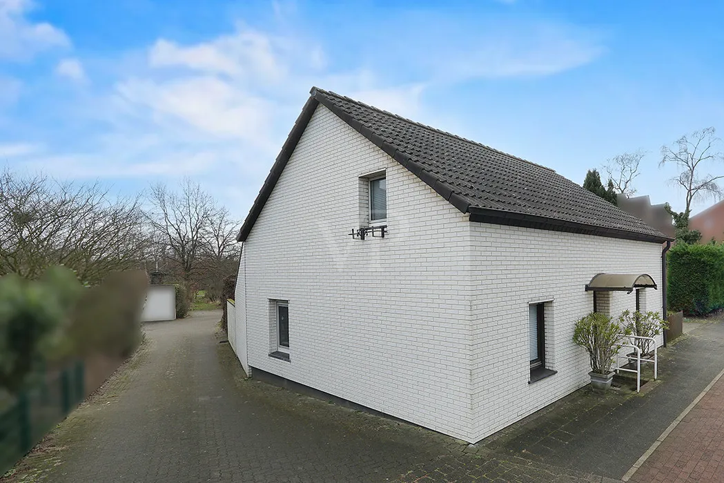 Von Poll - Moers
