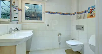 von_poll_real_estate_property_25070022_image_5