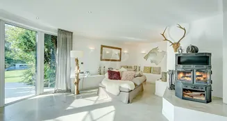 von_poll_real_estate_property_25070022_image_24