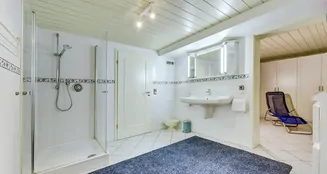 von_poll_real_estate_property_25070022_image_26