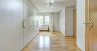 von_poll_real_estate_property_25070022_image_8