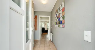 von_poll_real_estate_property_25070011_image_2