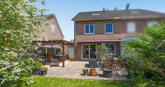 von_poll_real_estate_property_25070011_image_0