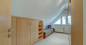 von_poll_real_estate_property_25070021_image_26