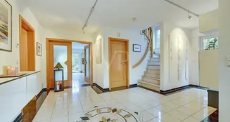 von_poll_real_estate_property_25070021_image_2