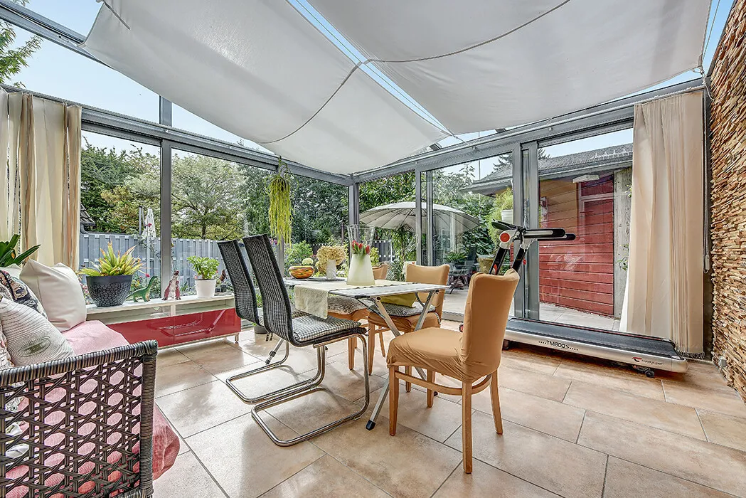 Von Poll - Moers 06 ret