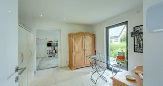 von_poll_real_estate_property_25070017_image_26