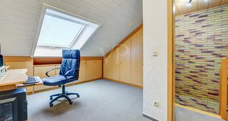 von_poll_real_estate_property_24070025K_image_22