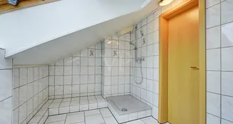 von_poll_real_estate_property_24070025K_image_25