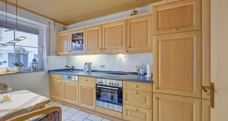 von_poll_real_estate_property_24070025K_image_12