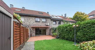 von_poll_real_estate_property_25070027_image_0