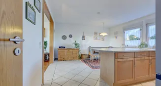 von_poll_real_estate_property_25070002HH_image_9