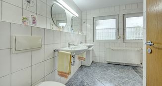 von_poll_real_estate_property_25070002HH_image_13